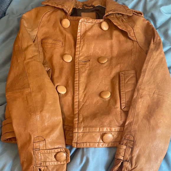 Banana Republic Jackets & Blazers - NWT Banana republic vintage camel color leather jacket